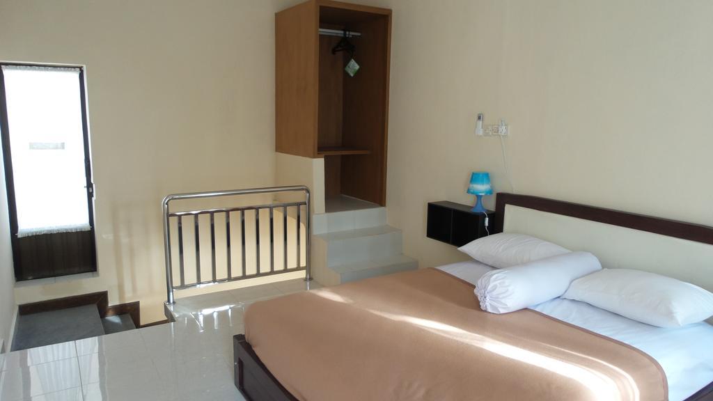 M.A Home Stay Nusa Dua  Rum bild