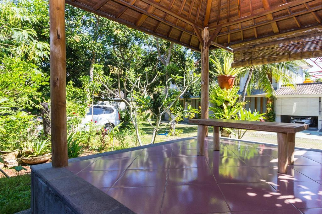 M.A Home Stay Nusa Dua  Exteriör bild