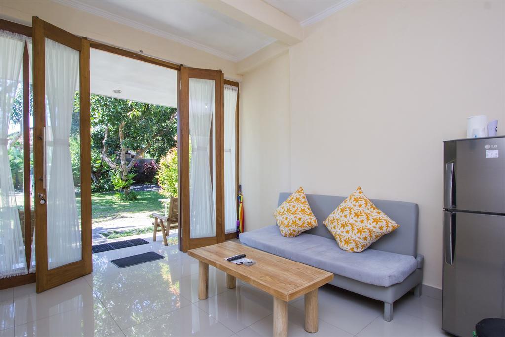 M.A Home Stay Nusa Dua  Exteriör bild