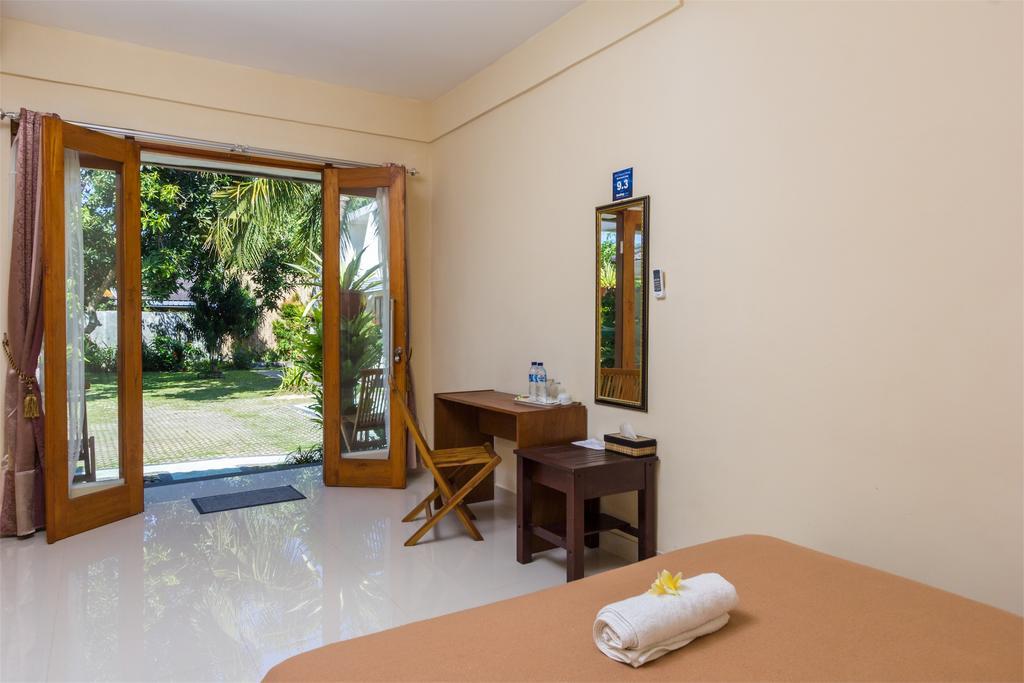 M.A Home Stay Nusa Dua  Exteriör bild