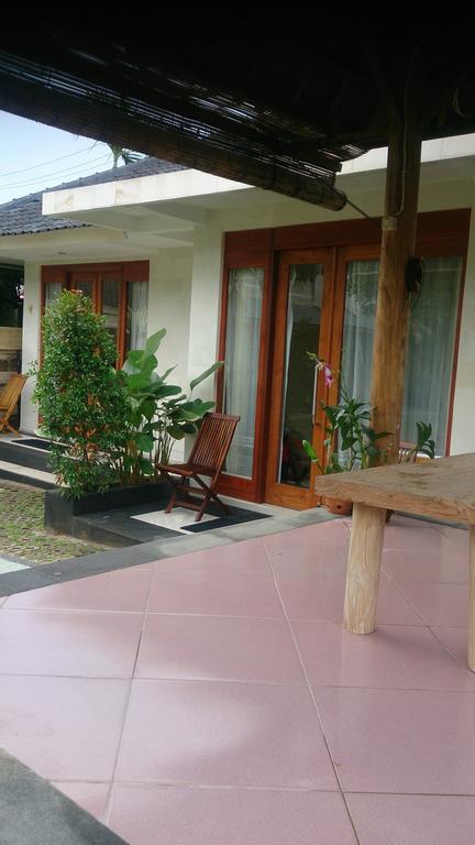 M.A Home Stay Nusa Dua  Exteriör bild