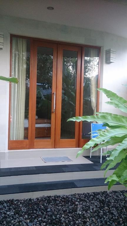 M.A Home Stay Nusa Dua  Exteriör bild